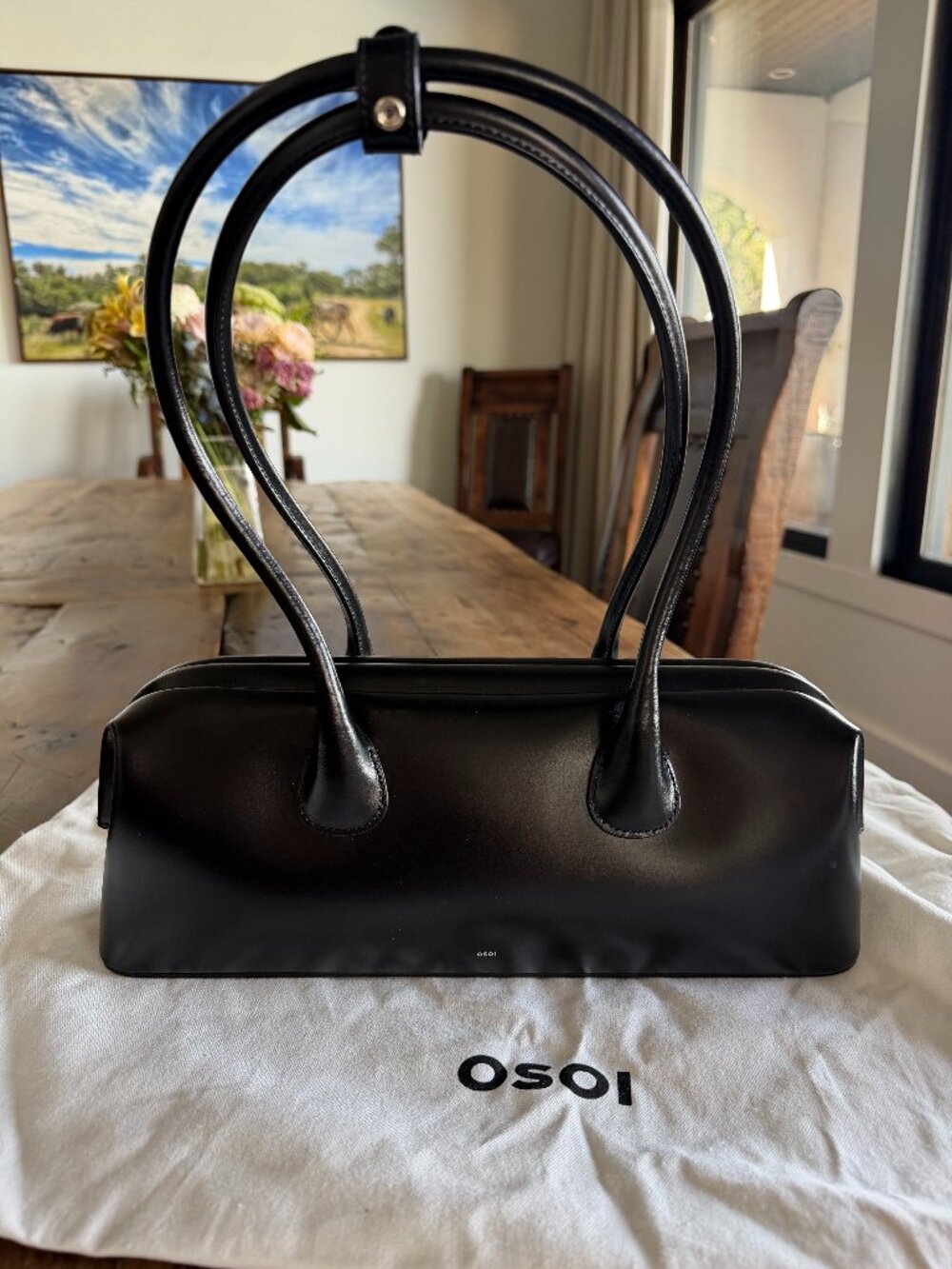 OSOI Boat Wide Black Leather Shoulder Bag w/ Dust Bag & Authenticity Card